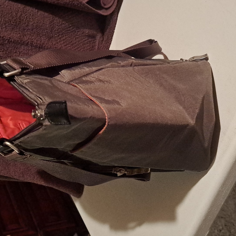 Baggallini - Picture 3 of 7